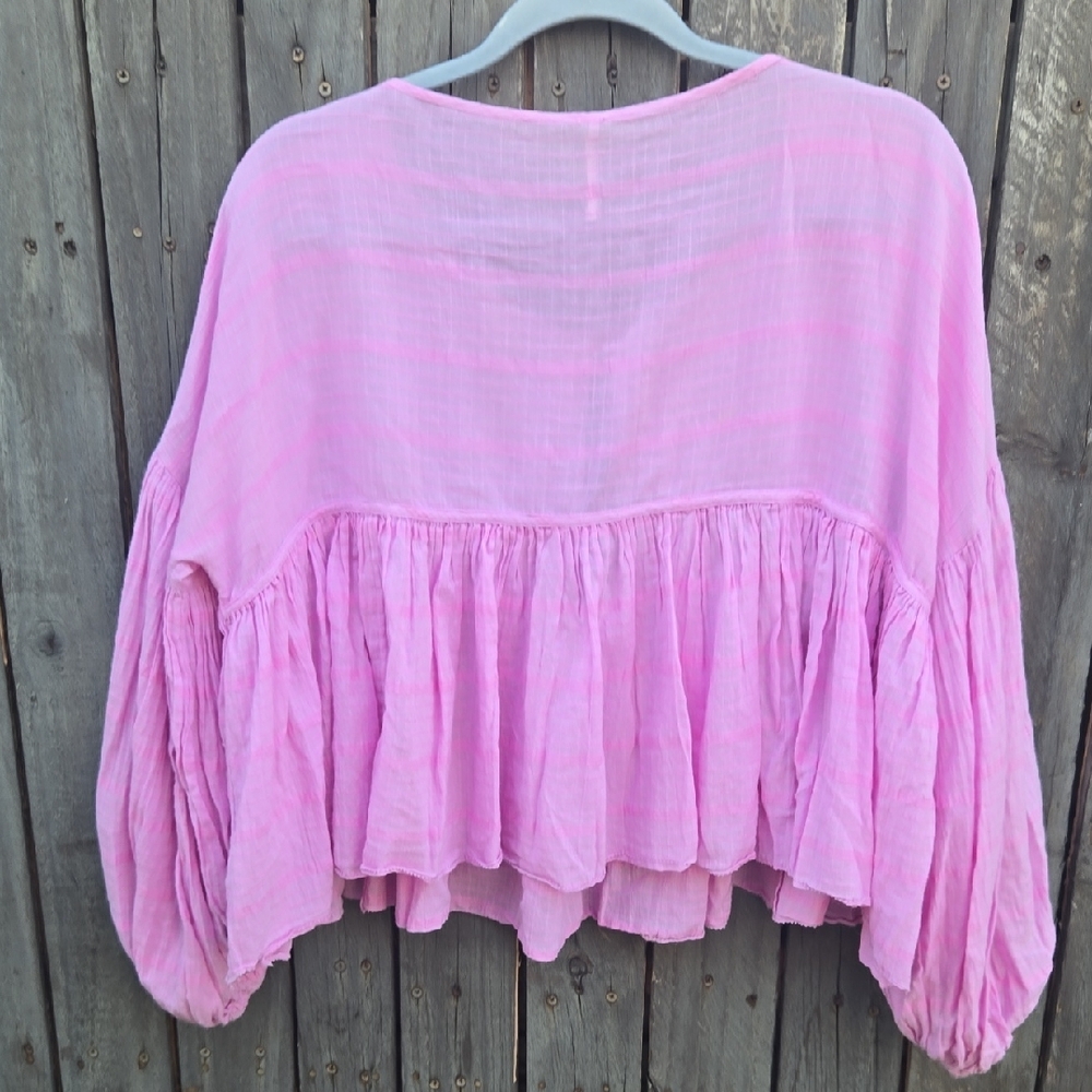 Free People Pink Flutter Crop Peasant Top - Picture 4 of 10